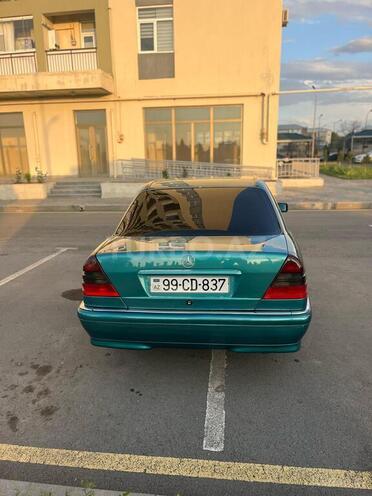 Mercedes C 180 2000, 258,918 km - 1.8 л - Gəncə