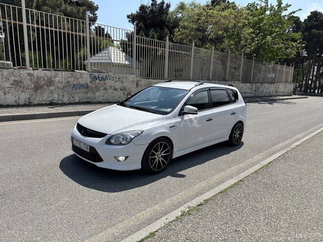 Hyundai i30 2011, 250,000 km - 1.4 l - Bakı