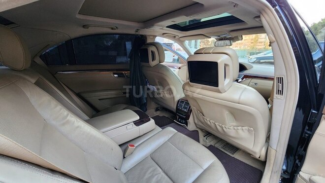 Mercedes S 500 2011, 196,919 km - 4.7 l - Bakı