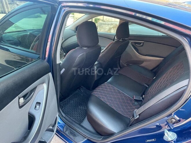 Hyundai Elantra 2015, 130,000 km - 1.8 l - Bakı