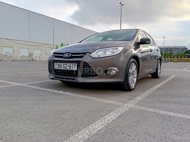Ford Focus 2014, 253,000 km - 1.6 л - Bakı