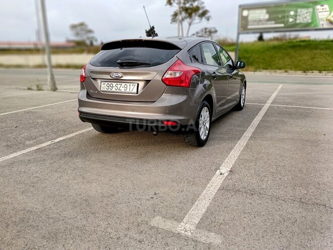 Ford Focus 2014, 253,000 km - 1.6 л - Bakı