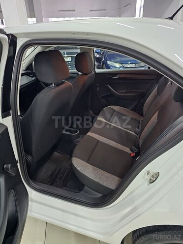 Skoda Rapid 2021, 133,215 km - 1.6 л - Bakı
