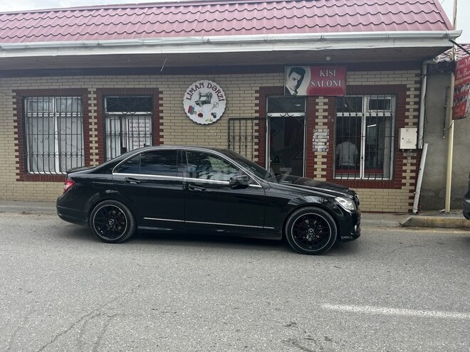 Mercedes C 300 4MATIC 2007, 320,000 km - 3.0 л - Sumqayıt