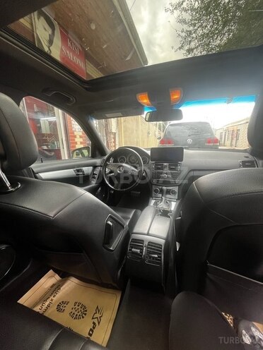 Mercedes C 300 4MATIC 2007, 320,000 km - 3.0 л - Sumqayıt
