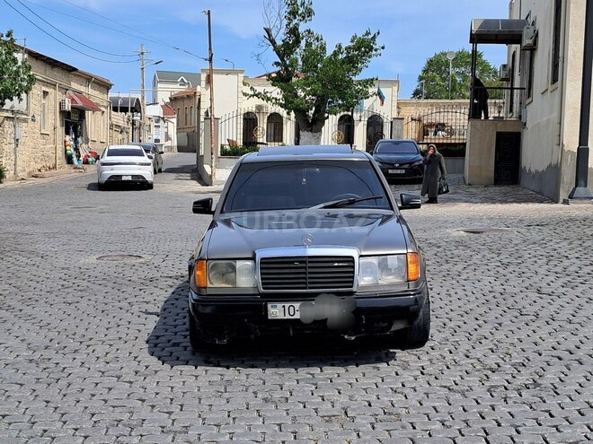 Mercedes E 300 d 1991, 310,000 km - 3.0 л - Bakı