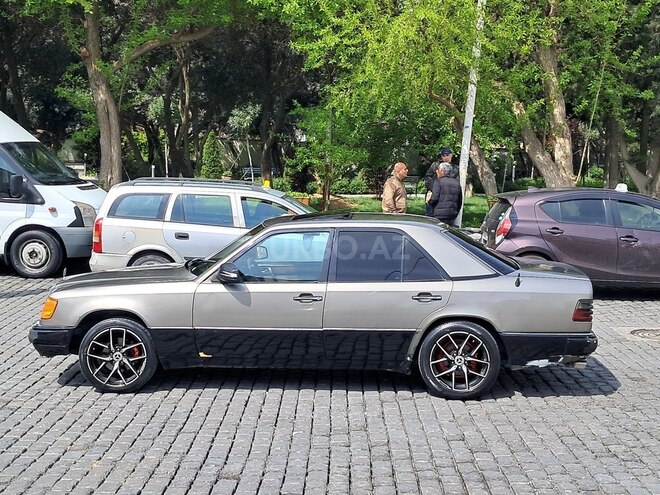 Mercedes E 300 d 1991, 310,000 km - 3.0 л - Bakı