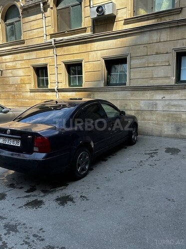 Volkswagen Passat 1998, 300,000 km - 1.8 л - Bakı