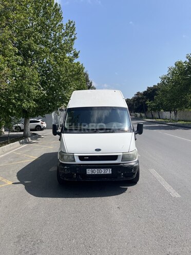 Ford Transit-2