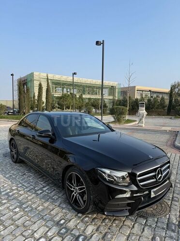 Mercedes E 200 2017, 122,000 km - 2.0 l - Bakı