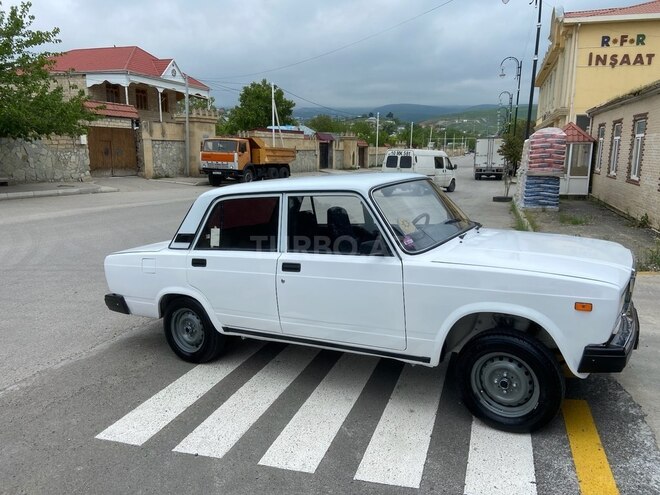 LADA (VAZ) 2107 2010, 14,433 km - 1.6 l - Şamaxı
