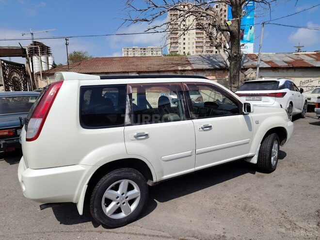 Nissan X-Trail 2003, 290,000 km - 2.0 l - Bakı