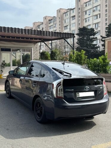 Toyota Prius 2011, 221,000 km - 1.8 l - Bakı