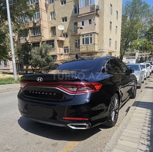 Hyundai Grandeur 2017, 199,900 km - 2.2 l - Bakı