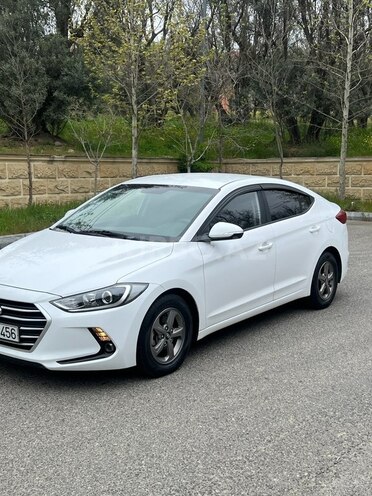 Hyundai Elantra 2018, 148,000 km - 1.6 l - Bakı