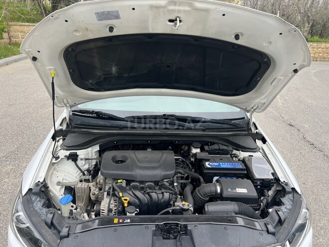 Hyundai Elantra 2018, 148,000 km - 1.6 l - Bakı