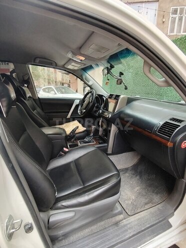 Toyota Land Cruiser Prado 2010, 200,000 km - 2.7 l - Bakı