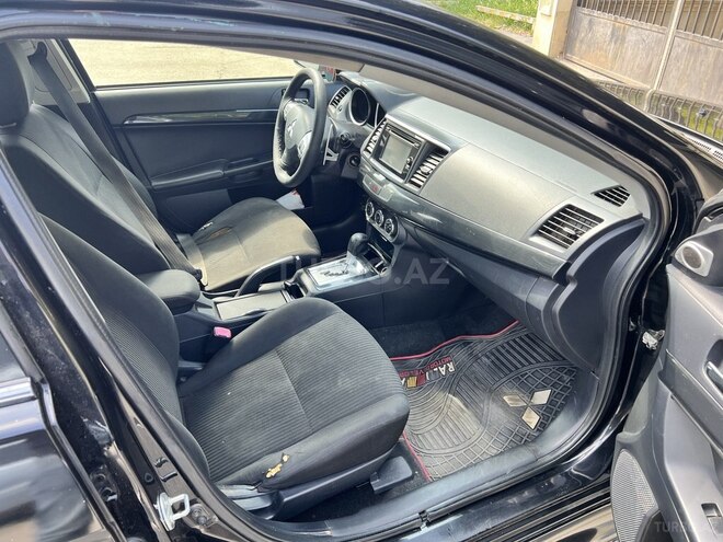 Mitsubishi Lancer 2013, 260,000 km - 2.0 l - Bakı