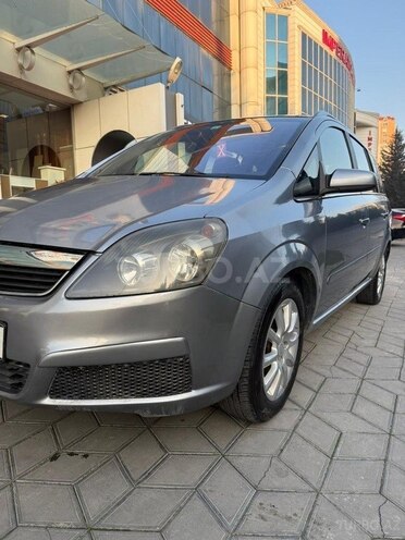 Opel Zafira 2005, 350,000 km - 2.2 l - Bakı