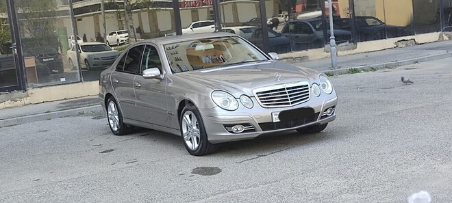 Mercedes E 200 d 2006, 243,000 km - 2.2 л - Bakı
