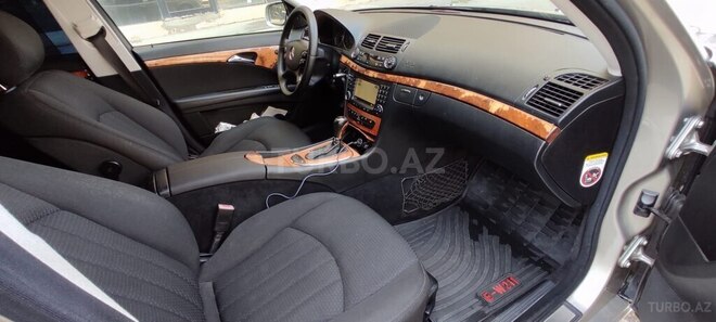 Mercedes E 200 d 2006, 243,000 km - 2.2 л - Bakı