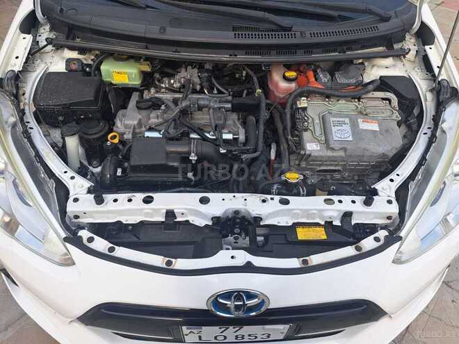 Toyota Aqua 2015, 130,000 km - 1.5 l - Bakı