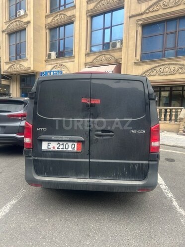 Mercedes Vito 115-2