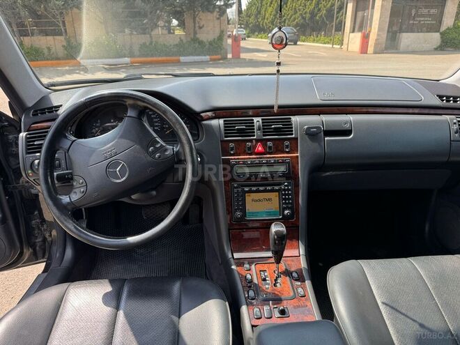 Mercedes E 280 2000, 193,000 km - 2.8 л - Bakı