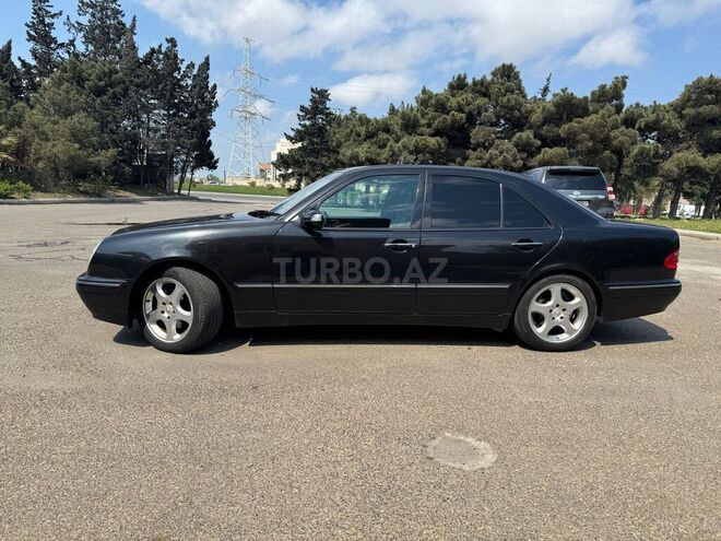 Mercedes E 280 2000, 193,000 km - 2.8 л - Bakı