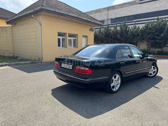 Mercedes E 280 2000, 193,000 km - 2.8 л - Bakı