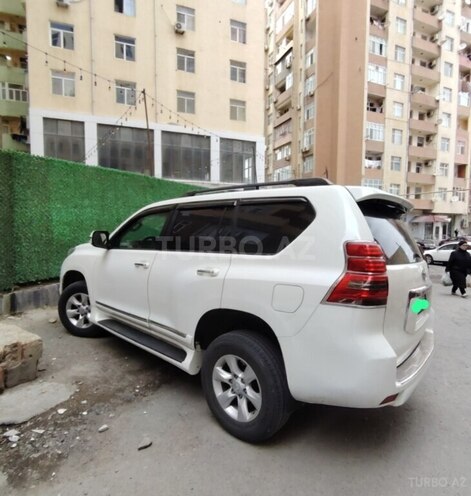 Toyota Land Cruiser Prado 2010, 200,000 km - 2.7 l - Bakı