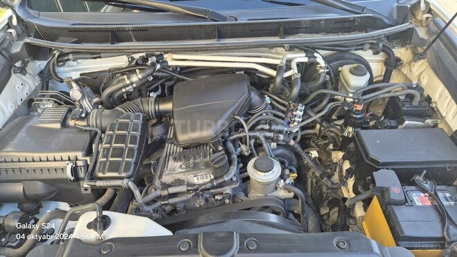 Toyota Land Cruiser Prado 2010, 300,000 km - 2.7 l - Xaçmaz