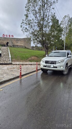 Toyota Land Cruiser Prado 2010, 300,000 km - 2.7 l - Xaçmaz