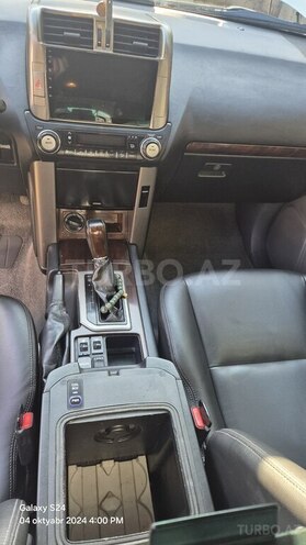 Toyota Land Cruiser Prado 2010, 300,000 km - 2.7 l - Xaçmaz