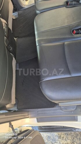 Toyota Land Cruiser Prado 2010, 300,000 km - 2.7 l - Xaçmaz