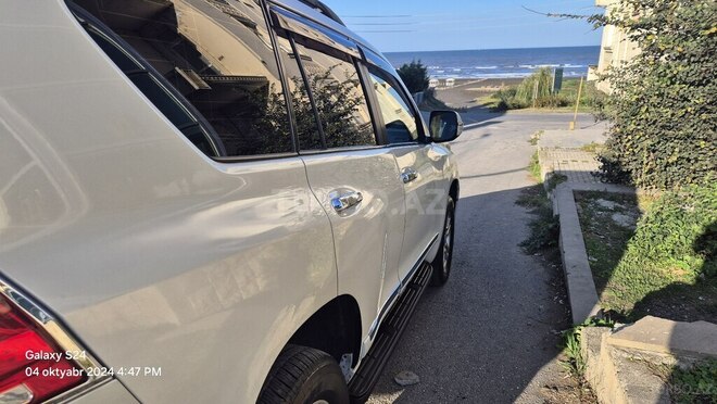Toyota Land Cruiser Prado 2010, 300,000 km - 2.7 l - Xaçmaz