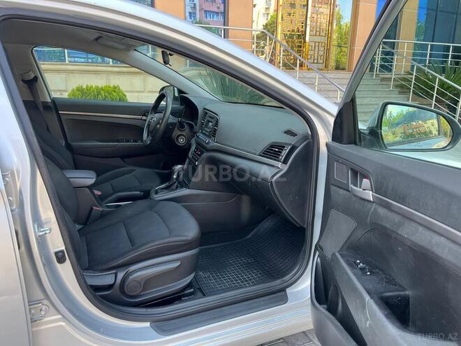 Hyundai Elantra 2017, 167,357 km - 2.0 l - Bakı