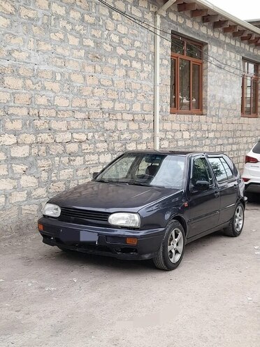 Volkswagen Golf 1994, 900,000 km - 2.0 л - Gəncə