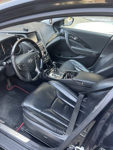 Hyundai Grandeur 2015, 223,000 km - 2.2 l - Bakı