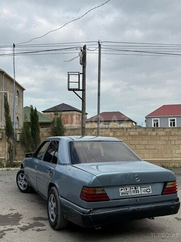 Mercedes E 200 1988, 450,000 km - 2.0 л - Bakı