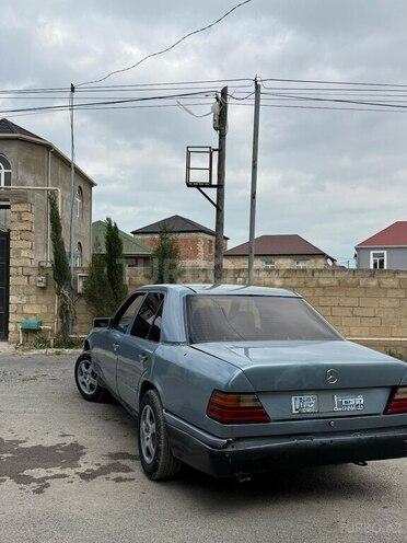 Mercedes E 200 1988, 450,000 km - 2.0 л - Bakı