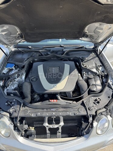 Mercedes E 350 2007, 325,000 km - 3.5 l - Bakı
