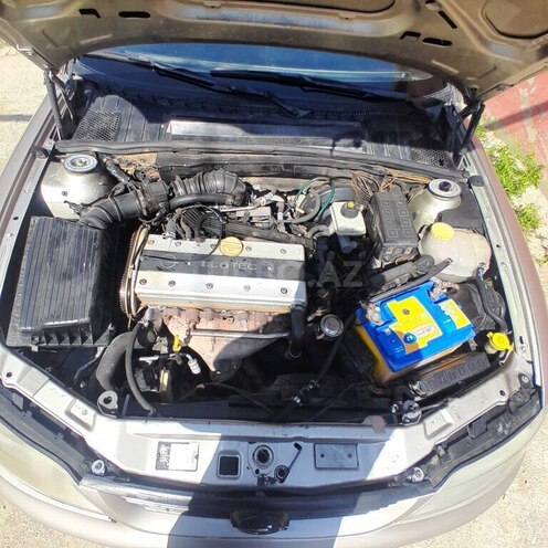 Opel Vectra 1996, 280,000 km - 1.8 l - Bakı