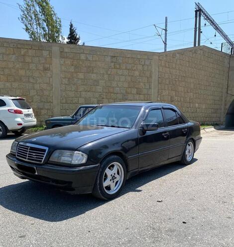 Mercedes C 200 1995, 180,000 km - 2.0 l - Bakı