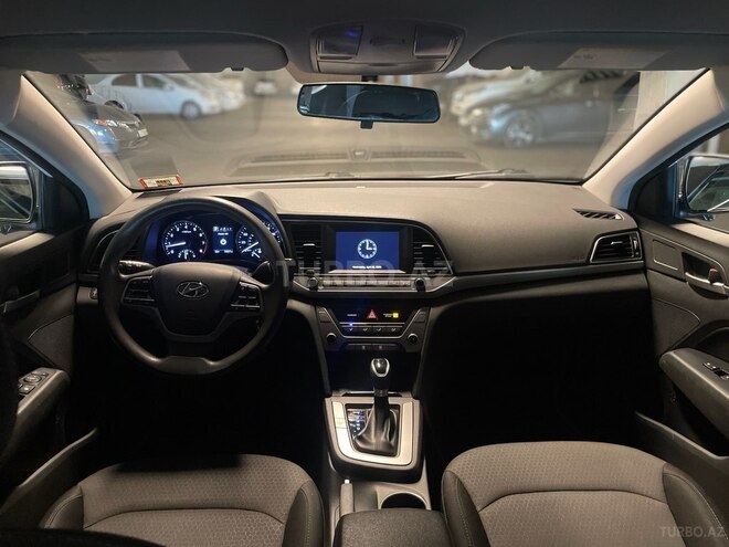 Hyundai Elantra 2018, 117,321 km - 2.0 л - Bakı