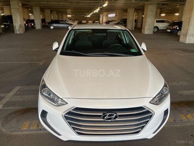 Hyundai Elantra 2018, 117,321 km - 2.0 л - Bakı