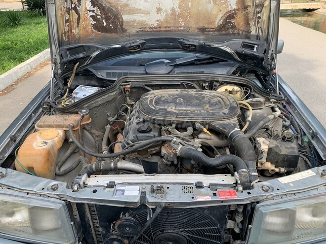 Mercedes 190 1991, 234,000 km - 2.0 l - Beyləqan