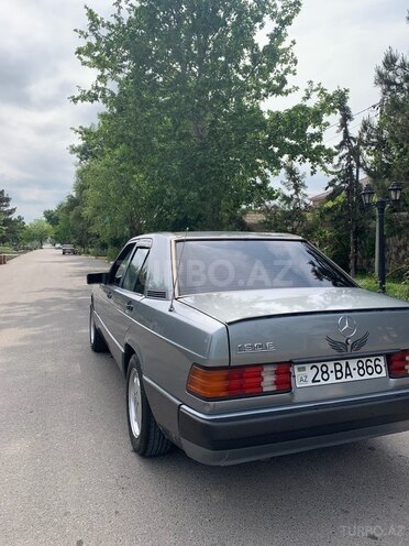Mercedes 190 1991, 234,000 km - 2.0 l - Beyləqan