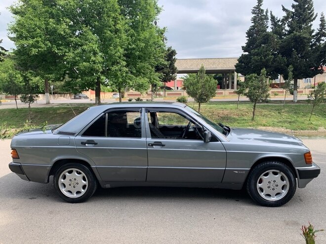 Mercedes 190 1991, 234,000 km - 2.0 l - Beyləqan