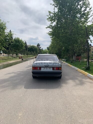 Mercedes 190 1991, 234,000 km - 2.0 l - Beyləqan